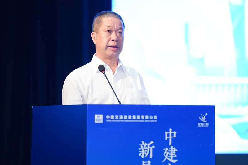 讲话.jpg