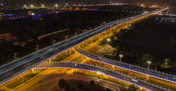 1.临汾市滨河西路、彩虹桥与景观大道立交桥.jpg