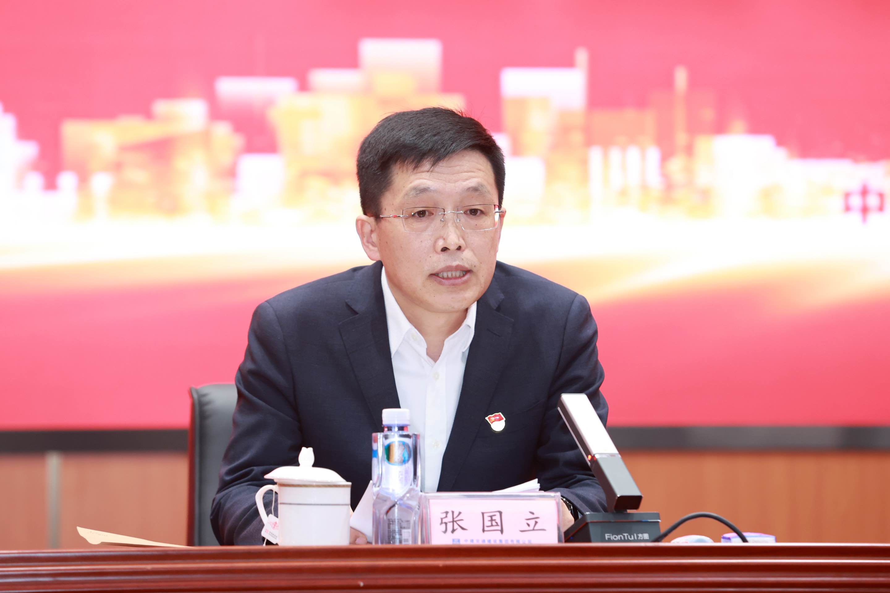 就贯彻落实会议精神讲话.JPG
